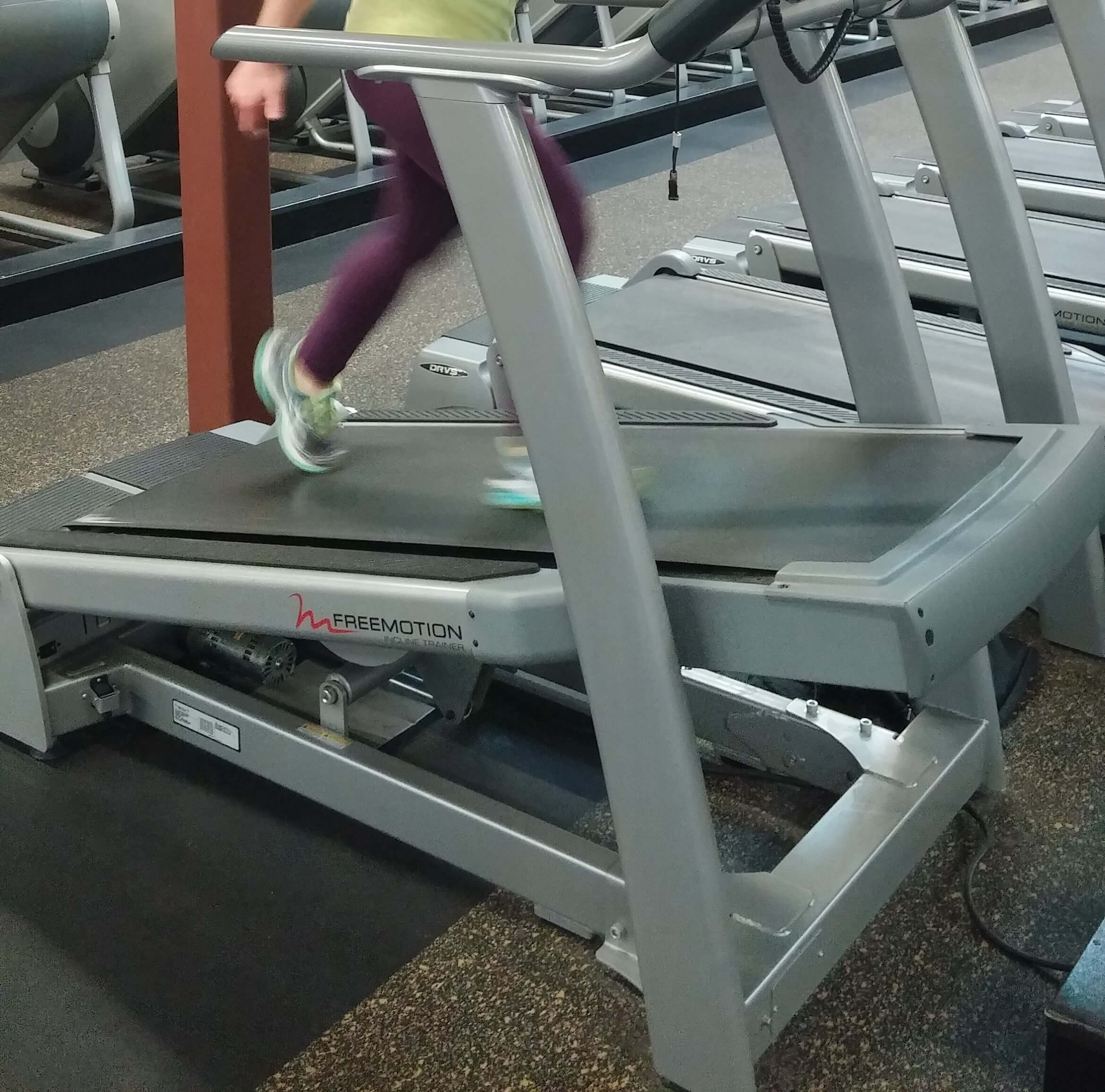 Three Fat Burning Treadmill Workouts Under 25 Minutes