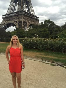 How to Stay Healthy Traveling, While Still Indulging